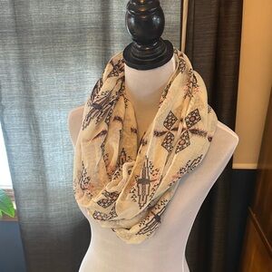 Patterned Cream Scarf